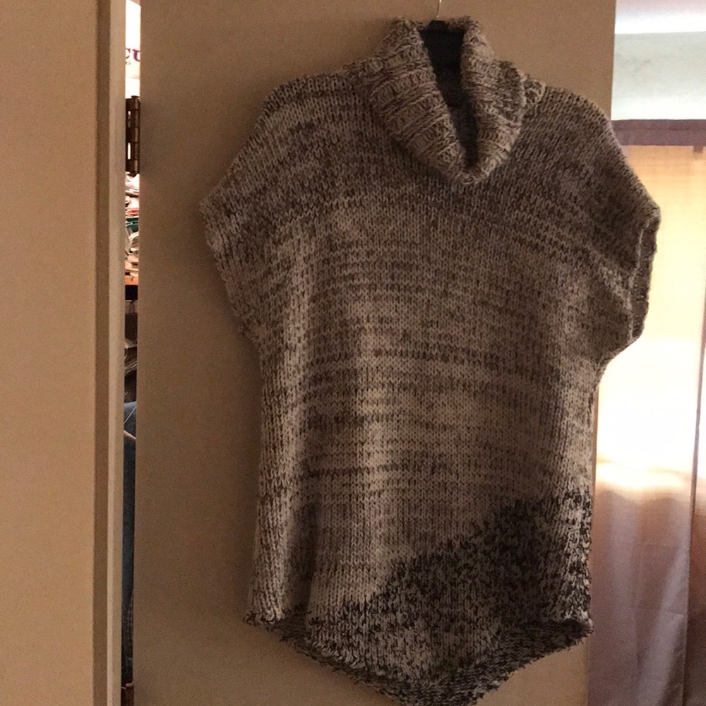 H by Halston asymmetrical pull over sweater. L